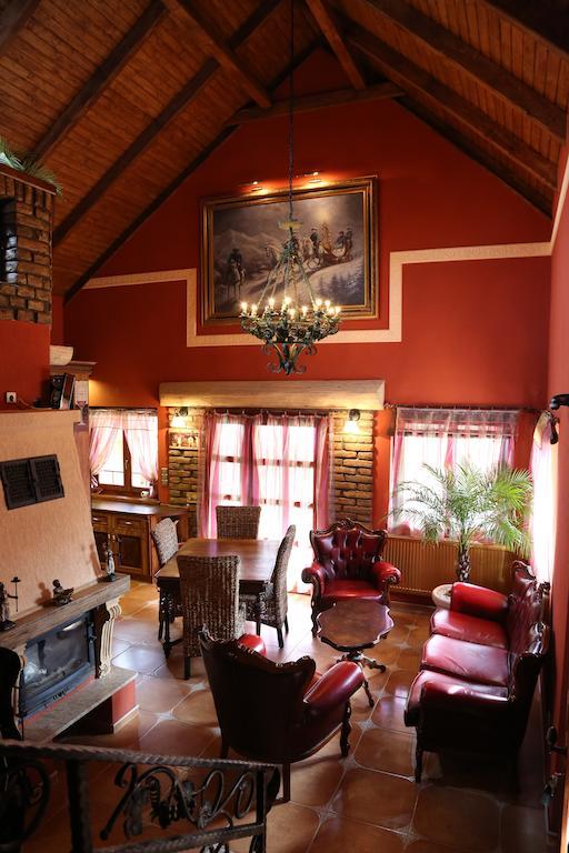 Villa Medici Vendeghaz Kiskoros Kamer foto